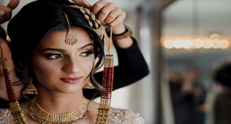 Top 10 Best Makeup Artists In India In 2023  Inventiva